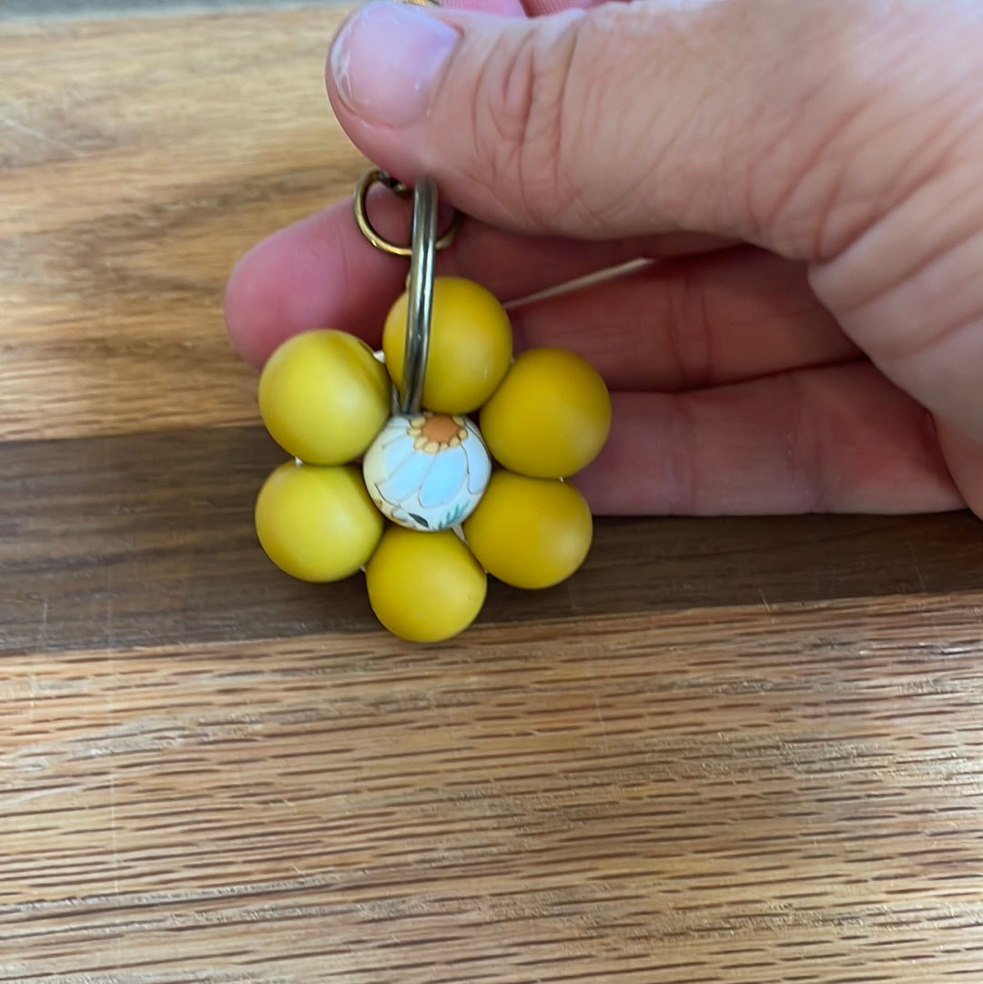 Floral-mustard yellow flower keychain